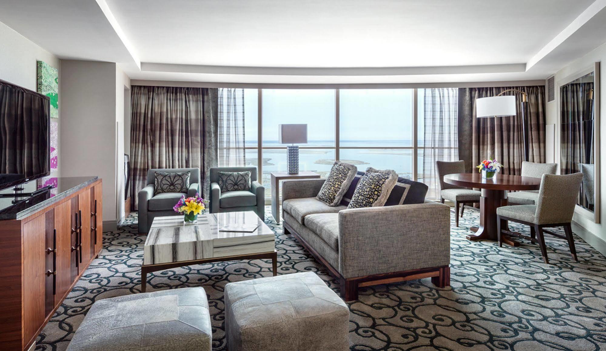 Borgata Casino & 4*